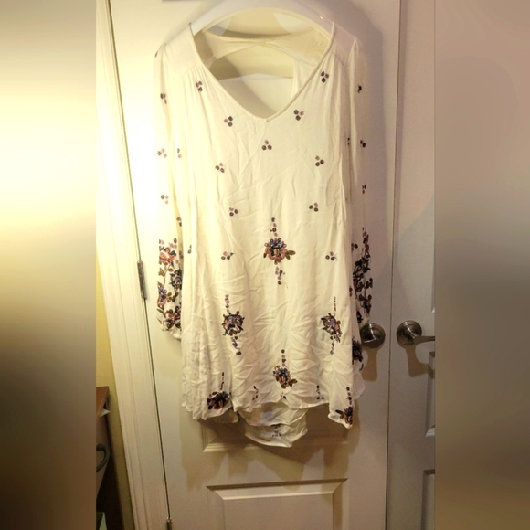 Free People Embroidered boho Floral White Dress Women’s Small - Picture 3 of 10